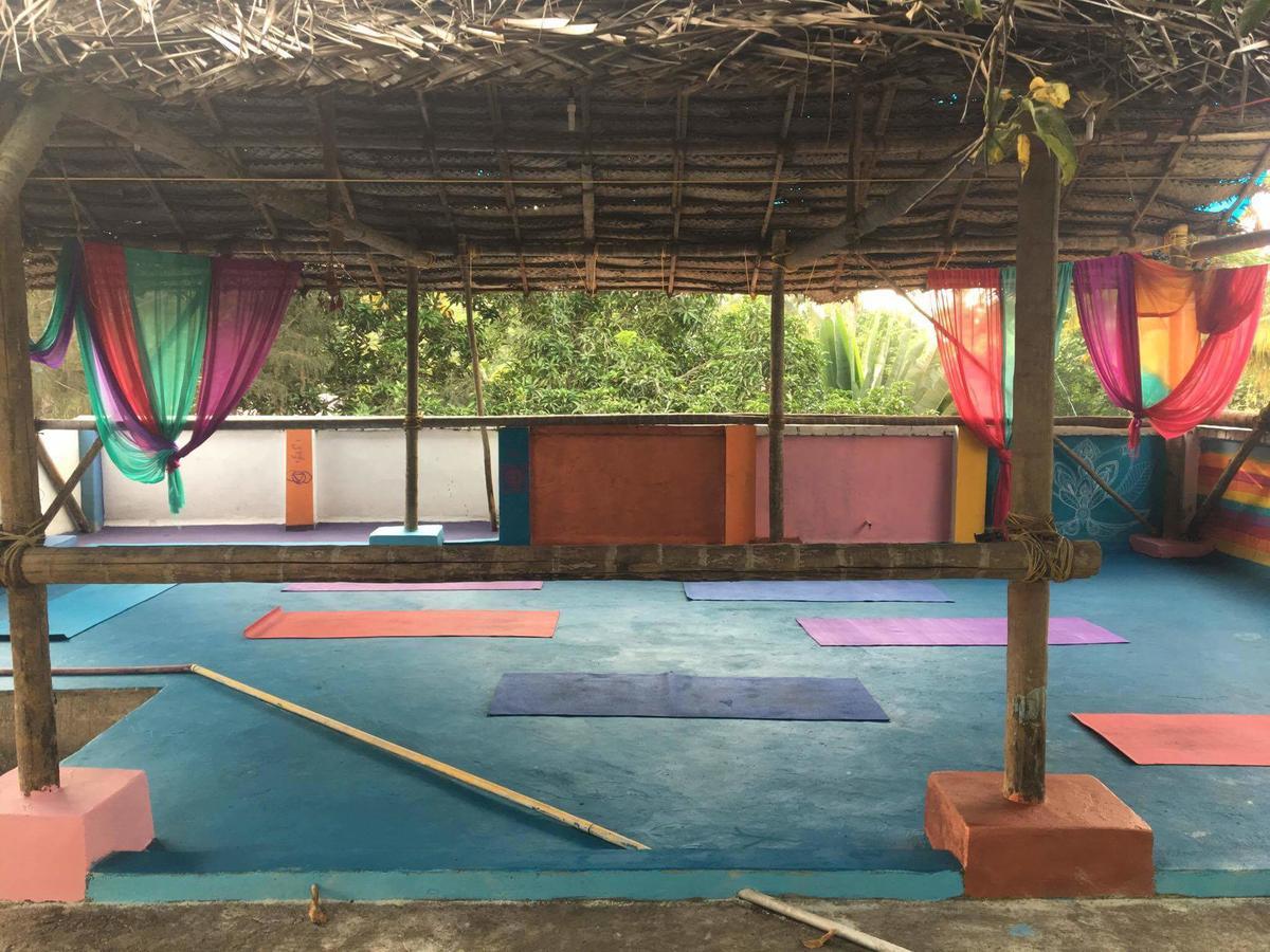 Mk Gardens Surf & Yoga House 호텔 바르칼라 외부 사진